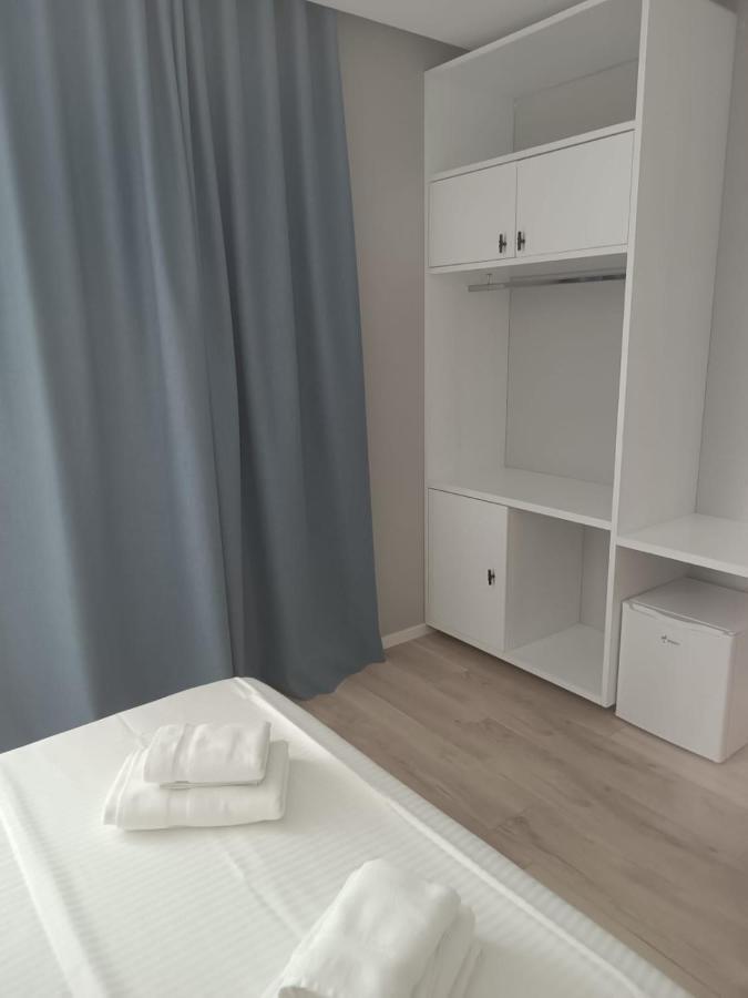Dukes Albania Hotel Radhime Luaran gambar
