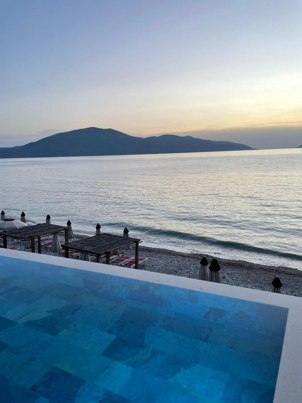 Dukes Albania Hotel Radhime Luaran gambar