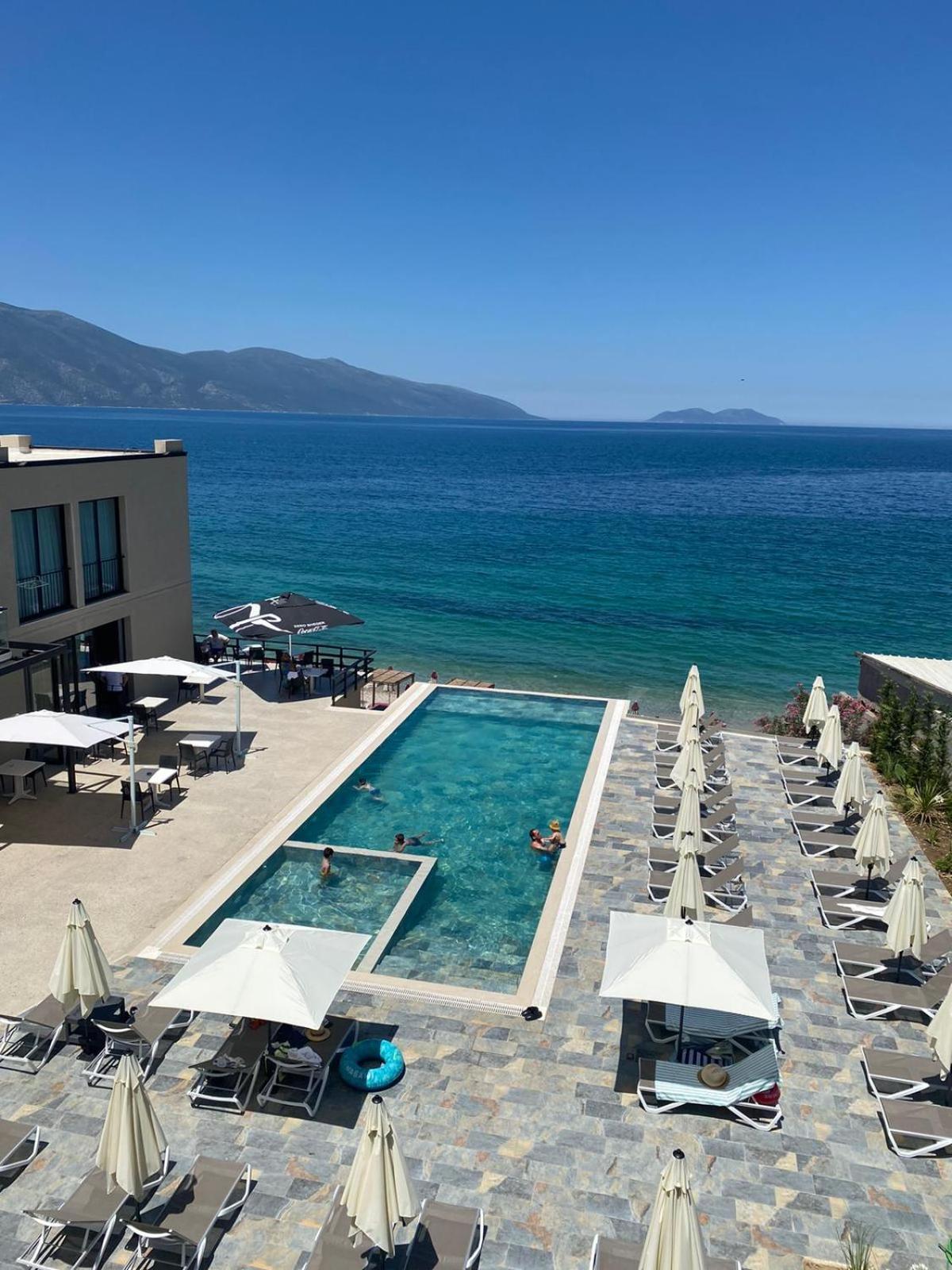 Dukes Albania Hotel Radhime Luaran gambar