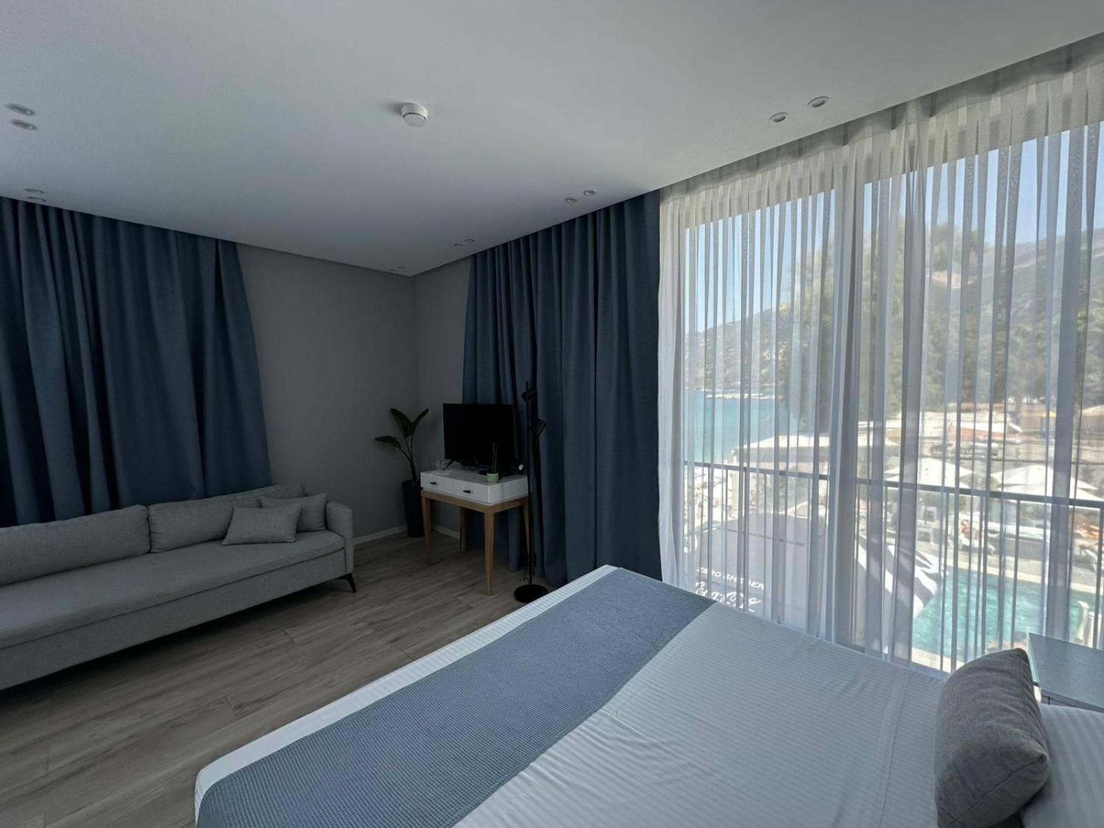 Dukes Albania Hotel Radhime Luaran gambar