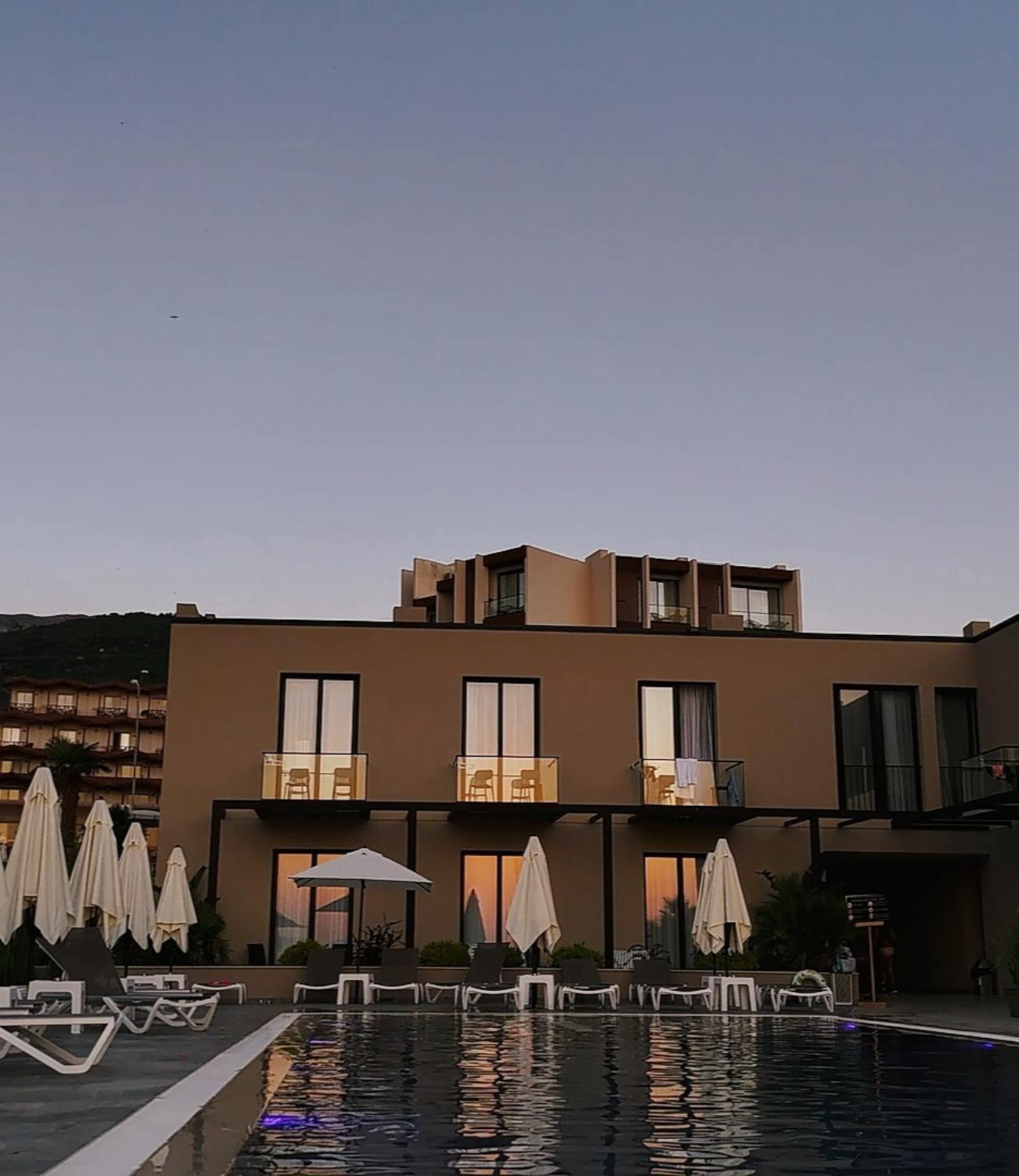 Dukes Albania Hotel Radhime Luaran gambar